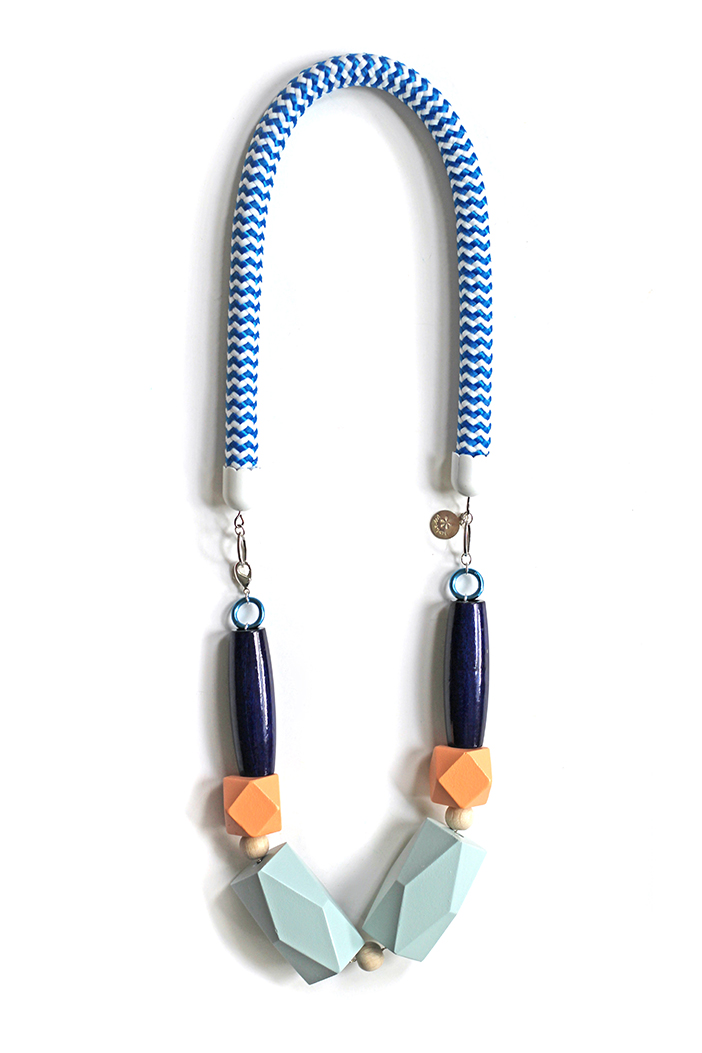 mint, peach & blue beads rope necklace by Pop-a-porter