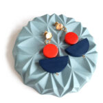 golden half moon wooden earrings blue & red by Pop-a-porter