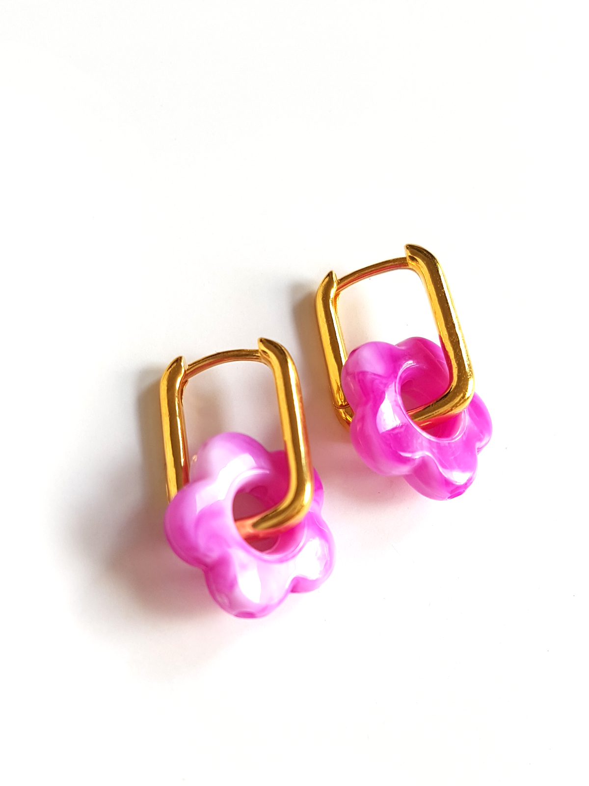 golden_creoles_magenta_pin golden creoles flower marble magenta by Pop-a-porter